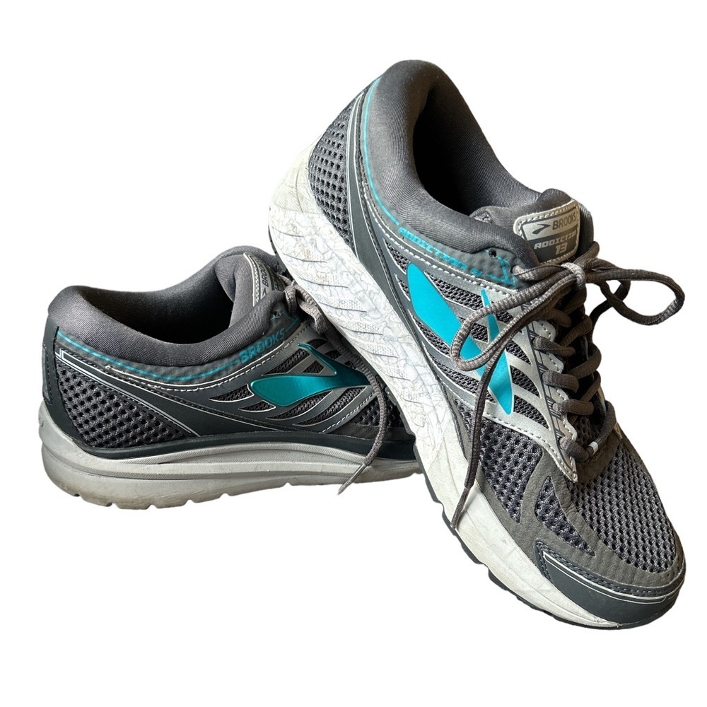 Brooks Addiction 13 running or walking shoes womens size 11